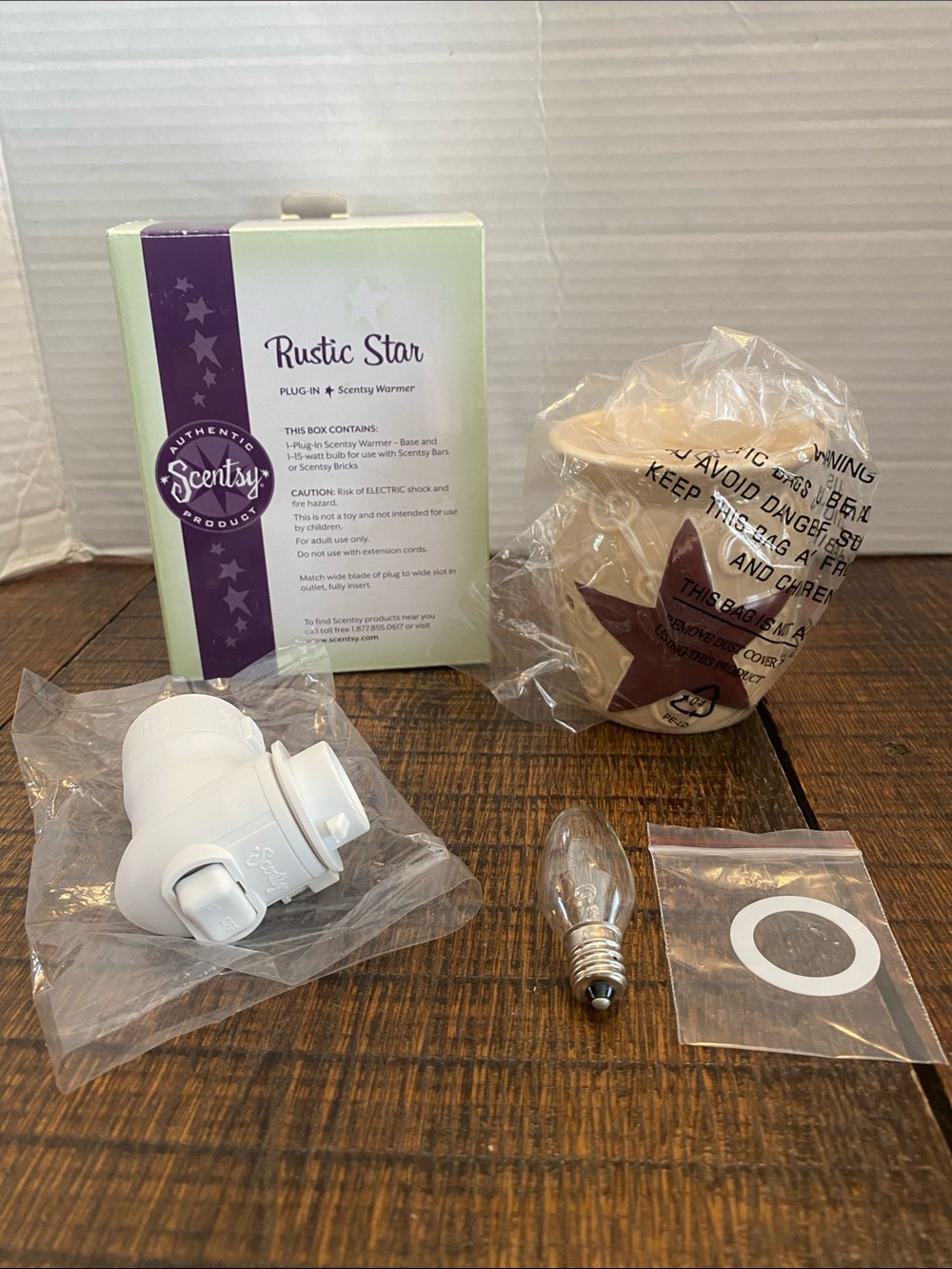 Scentsy Plug-In Rustic Star Warmer
